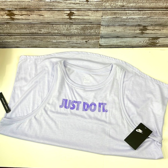 Women’s Nike just do it Active tank - Picture 4 of 5